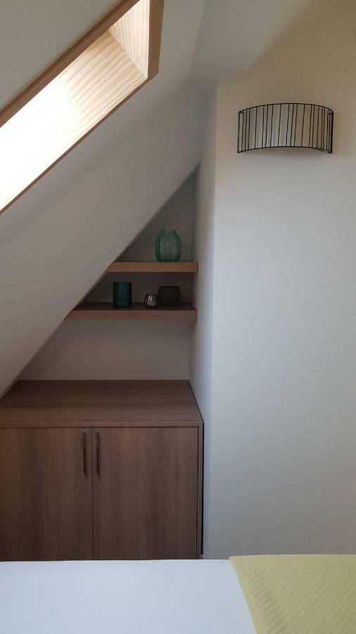 Estudio Atico Con Altillo Ourense Exteriör bild