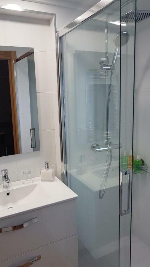 Estudio Atico Con Altillo Ourense Exteriör bild
