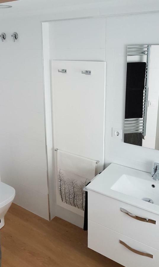 Estudio Atico Con Altillo Ourense Exteriör bild