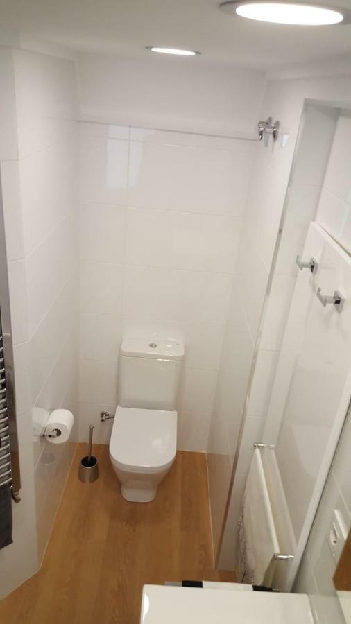 Estudio Atico Con Altillo Ourense Exteriör bild